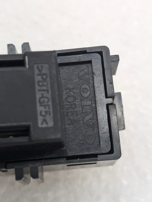 2021 Volvo V60 T6 R-Design Right/Passenger Side Rear Door Lock Switch 32279485