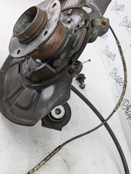 BMW E82 E88 E90 E91 E92 E93 135i 335xi 328x Right Rear Spindle Hub Knuckle 6774808