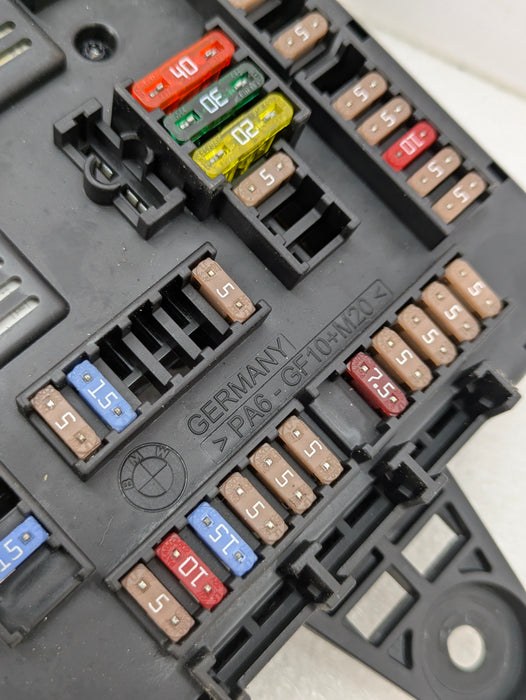 BMW F30 F32 F33 F31 F34 F36 3 & 4 Series Trunk Power Distribution Fuse Box 61149261110