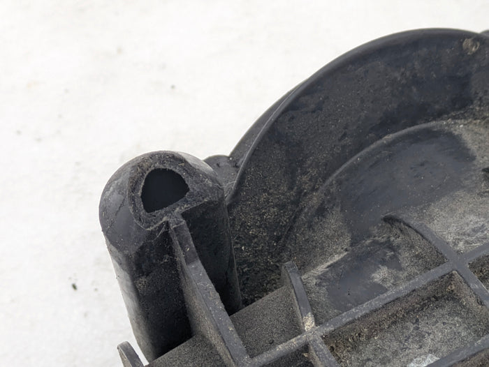 BMW E9X F3X F8X F10 E82 E88 F22 F23 F87 N55 Air Intake Manifold 7576911 *DAMAGED*