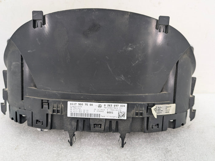 Mercedes-Benz CLA250 Instrument Gauge Cluster Speedometer A1179007500