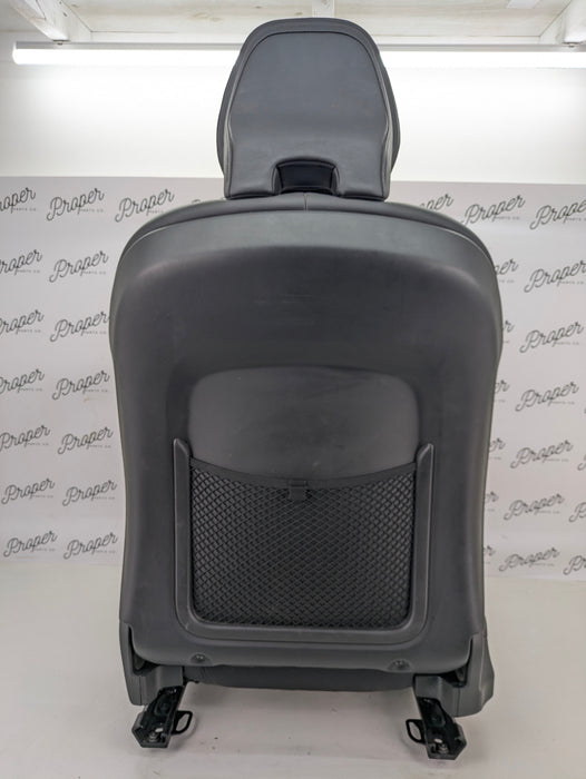 2021 Volvo V60 T6 R-Design Front Right/Passenger Side Black Leather Heated Seat *DAMAGED*