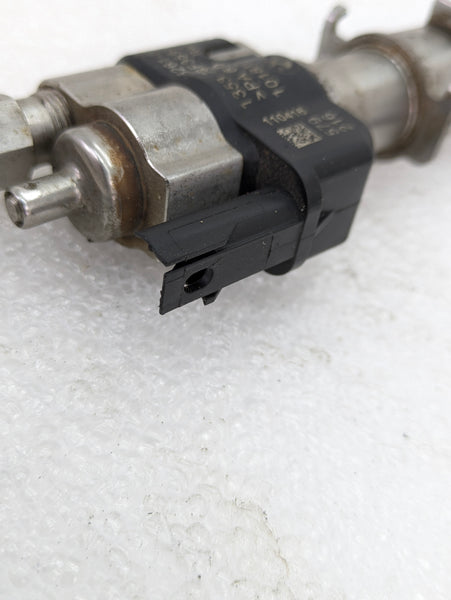 BMW E90 E92 E93 335i 335xi N54 High Pressure Fuel Injectors Index 9 (Set Of 6) 7585261-09 *Damaged*