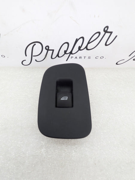 2021 Volvo V60 T6 R-Design Right/Passenger Side Front/Rear Window Control Switch 31433408