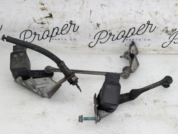 Porsche 996.2 911 Carrera 4 Front/Rear Headlight Level Sensors & Mounting Brackets 99663112100/99634151102/99635550504