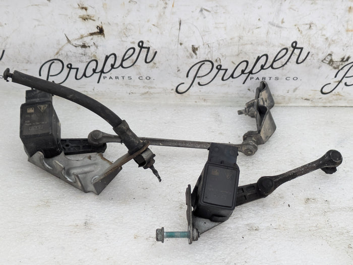 Porsche 996.2 911 Carrera 4 Front/Rear Headlight Level Sensors & Mounting Brackets 99663112100/99634151102/99635550504