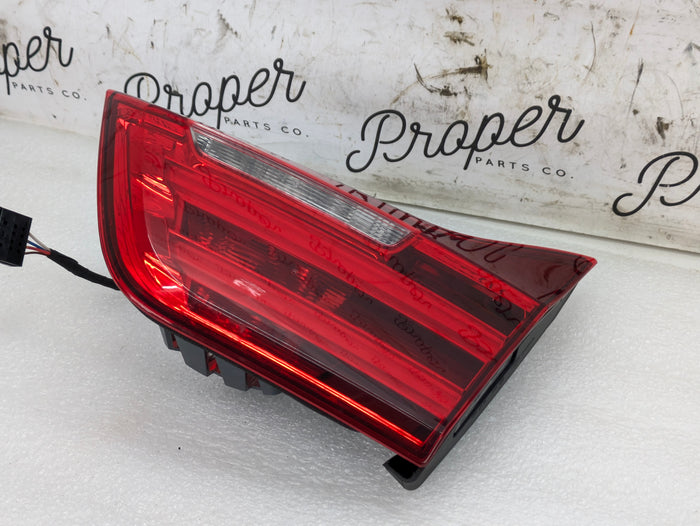 BMW F36 F33 F32 435xi 428i 440i 428i Pre-LCI Right/Passenger Side Inner Tail Light 7296102