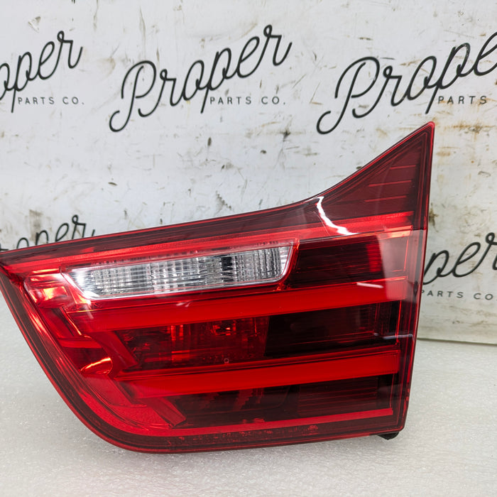 BMW F36 F33 F32 435xi 428i 440i 428i Pre-LCI Right/Passenger Side Inner Tail Light 7296102