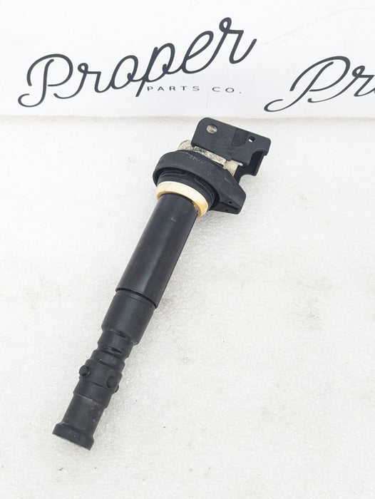 BMW E60 E61 M5/E63 E64 M6 S85 Engine Ignition Coil Pack 7835108