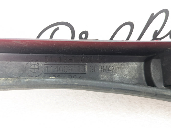 BMW E46 330i 325i 320i Sedan/Wagon Headlight Lower Trim Molding Imola Red Set Left & Right 7030552/7030551 *Damaged*