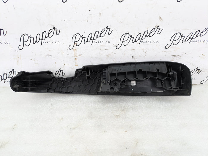 BMW F22 F23 228xi M235xi 230xi M240xi Left/Driver Side Front Seat Buttons Control Panel 9382451/7243555 *DAMAGED*