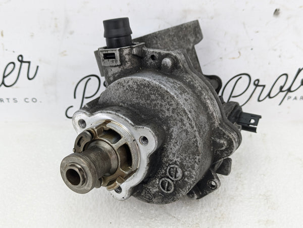 BMW E82 E90 E92 F30 F32 F10 135i 335xi 535xi N55 Engine Vacuum Pump 7611115