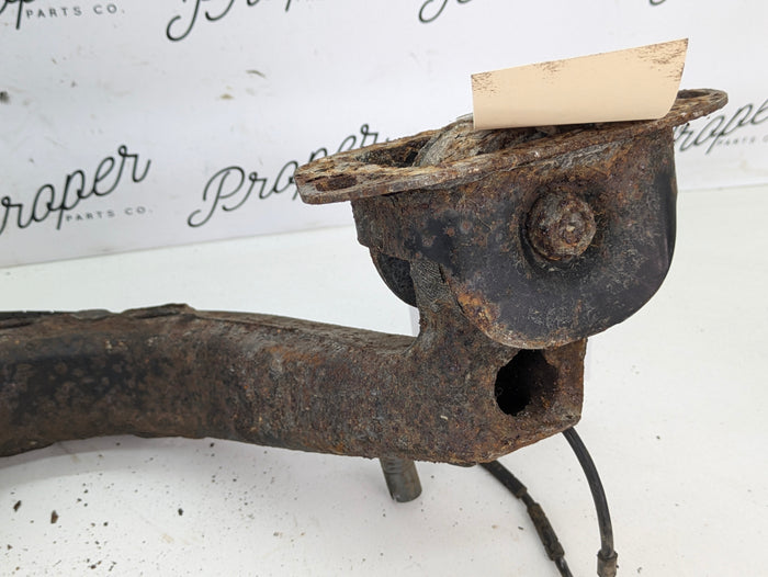 BMW E46 M3 Rear Right Trailing Arm Knuckle & Spindle 2229692/33322229686