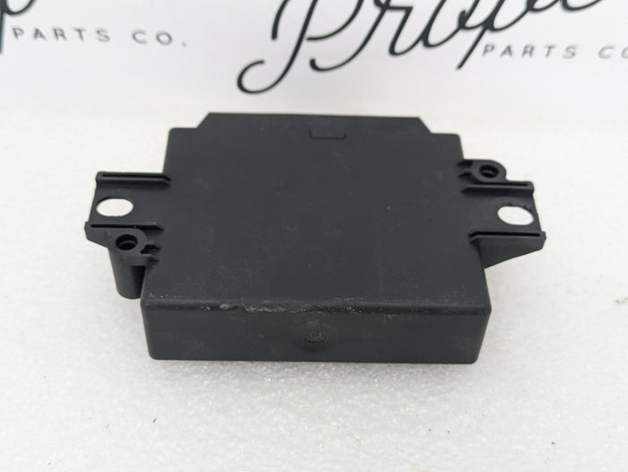2015-2018 Audi 8U Q3 PDC Parking Distance Control Assistance Control Module 8X0919475AK