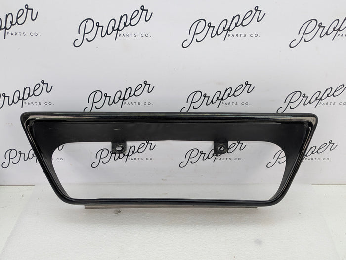 Chevrolet C7 Corvette Stingray Rear Bumper Exhaust Muffler Heat Shield Trim 22777902
