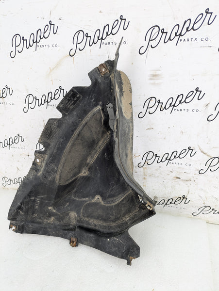 BMW F22 F23 228xi 230xi M235xi M240xi M Sport Right/Passenger Side Front Lower Fender Liner Splash Shield 8057218 *DAMAGED*