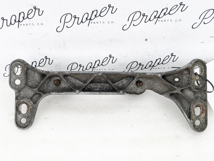 BMW Z3/M Roadster/M Coupe Manual Transmission Mount Bracket 1136498 *DAMAGED*