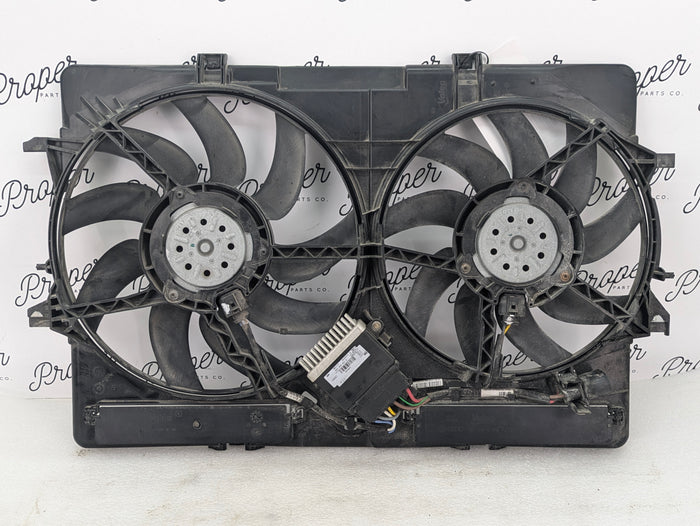 2018 Audi 8U Q3 Dual Cooling Fans & Shroud Assembly Module 8K0121003AG/8K0959501