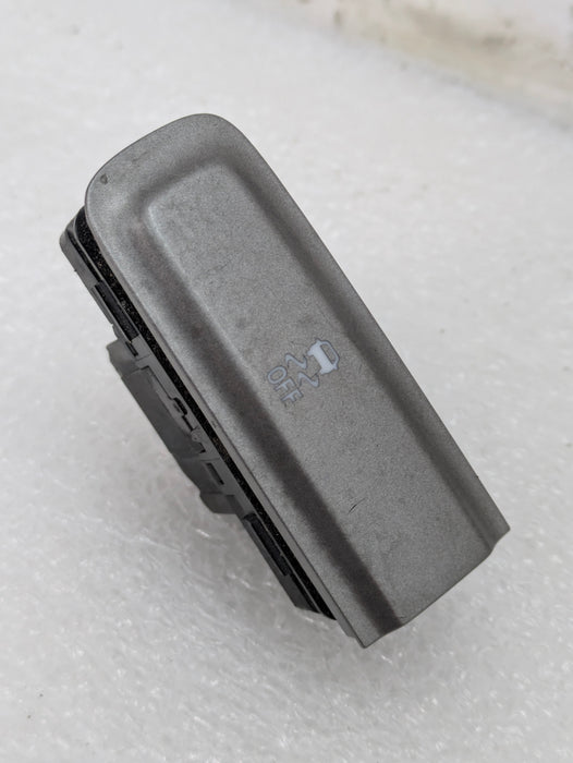 2015 Chevrolet 5th Gen Camaro 2SS Traction Control Control Button Switch 92218817