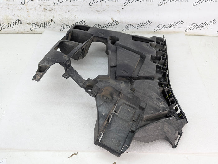 BMW G20 330ix M340ix 330ex M Sport Rear Bumper Left/Driver Side Corner Support Bracket Mount 8069393