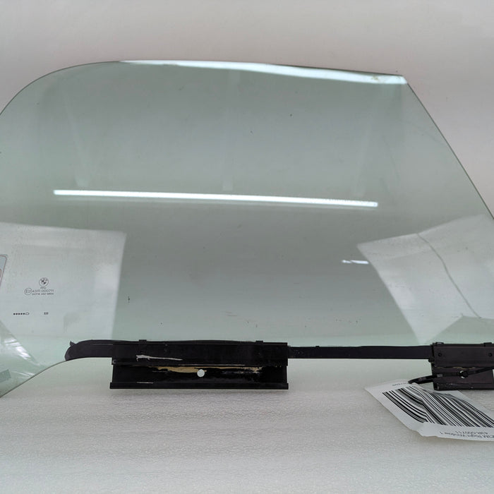 BMW Z3 M Roadster Right/Passenger Side Door Window Glass 8397628