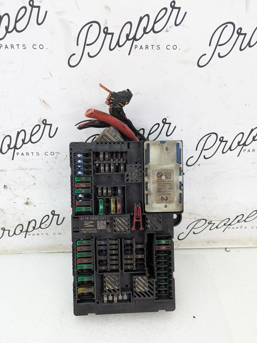 BMW G20 G22 G23 G26 330ix M340ix Rear Power Distribution Junction Fuse Box & LIN Module 8795478 *DAMAGED*