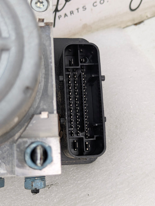 BMW F36 440xi Anti-Lock Brake ABS Pump Control Module 6891612