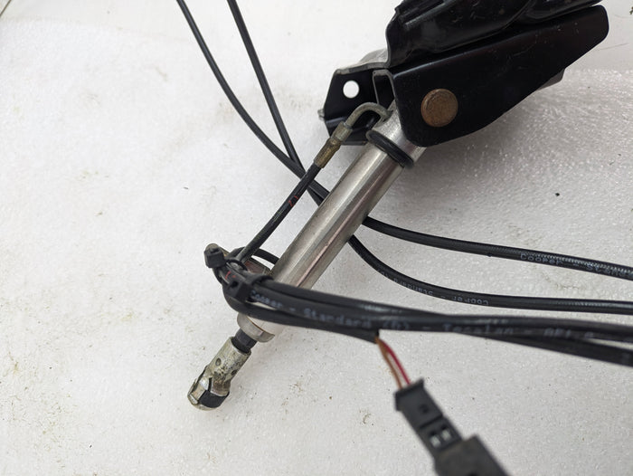 BMW E46 M3 Convertible Roof/Soft Top Tonneau Cover Hydraulic Cylinders &  Supply Lines (11,12,13,14)