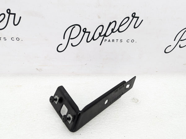 Chevrolet C7 Corvette Stingray Rear Right/Passenger Side Quarter Panel Fender Reinforcement Bracket 20980041
