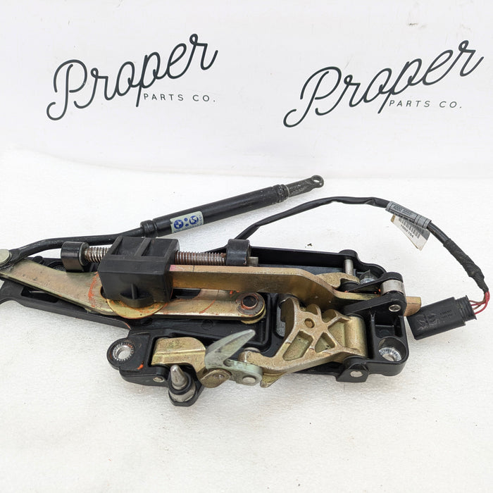 BMW E46 M3 330ci 325ci 323ci Convertible Left Convertible Roof Soft Top Latch Lock 7031361/8263825