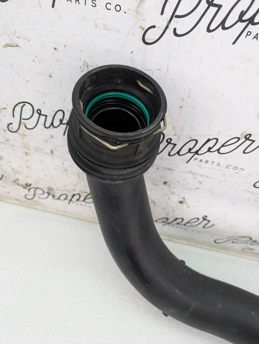 BMW G20 G22 G23 G26 330ix 330ex B46 Intercooler Charge Pipe Air Duct Hose 8601683