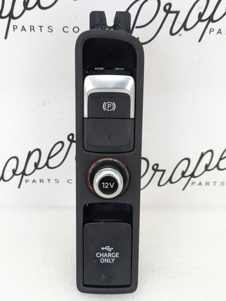 2016-2018 Audi 8U Q3 Front Center Console Bezel Trim Cover & Power Outlet 8U1863349D