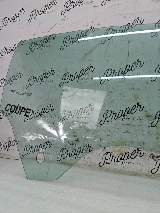 Chevrolet C7 Corvette Stingray Z51 Coupe Right/Passenger Side Door Window Glass