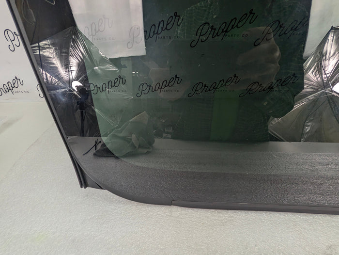 2021 Volvo V60 T6 R-Design Rear Panoramic Sunroof Glass Panel 31395508