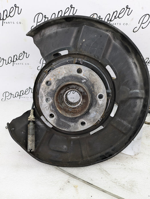 BMW E82 E88 E90 E91 E92 E93 135i 335xi 328xi Left Rear Spindle Hub Knuckle 6774807