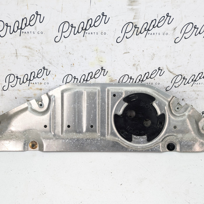 BMW G22 G23 G20 G26 430ix 330ix 330ex AWD Rear Lower Engine Underbody Splash Shield Encapsulation 7447143/6865263
