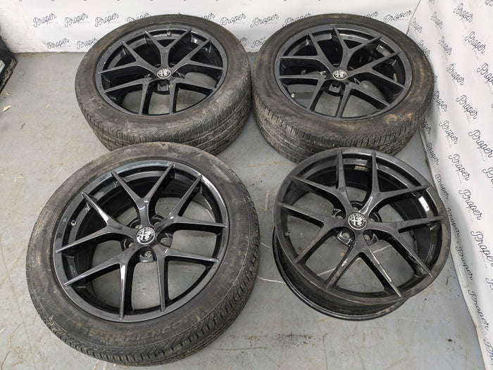 2021 Alfa Romeo Stelvio Wheel Set 8.5 X 20 Et 31 156117310 *Note*