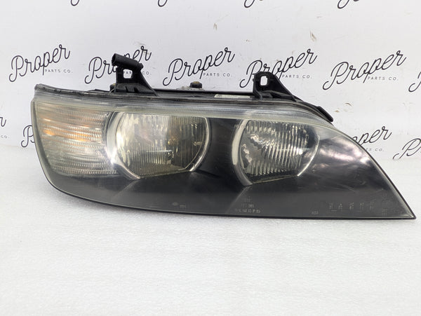 BMW Z3 M Roadster Coupe Front Right Headlight White Indicator 8386048 *Damaged*