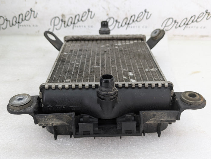 BMW F22 F23 228xi 228i M Sport N20 N26 Auxiliary Engine Oil Cooler & Plastic Shroud/Frame/Bracket 7600698/7600697