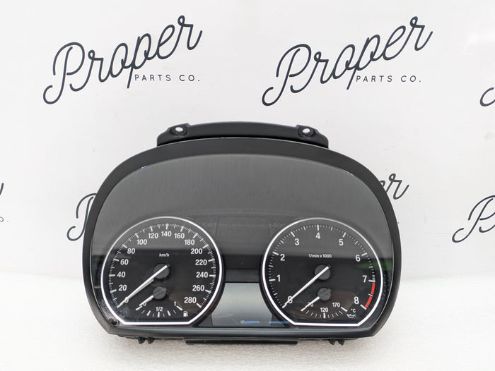 BMW E82 E88 135i Gauge Instrument Cluster KPH 9242329 *NOTE*