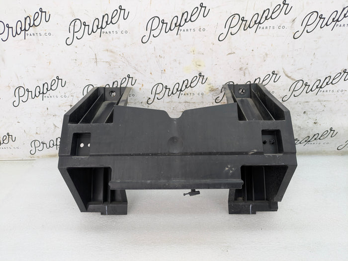 Chevrolet C7 Corvette Stingray Z51 Rear Bumper Center Support Mounting Bracket Carrier 23169479