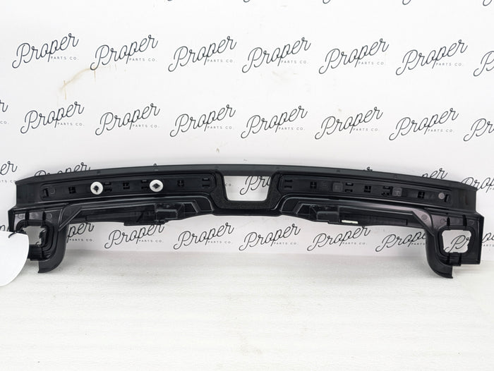 2021 Volvo V60 T6 R-Design Rear Hatch Tailgate Latch Trim 32239848