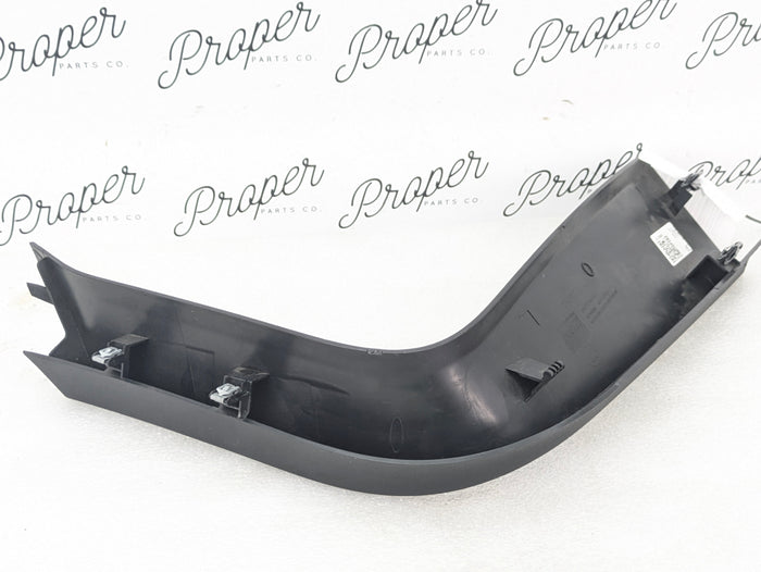 2021 Volvo V60 T6 R-Design Right/Passenger Side Upper Hatch Trim 31462590