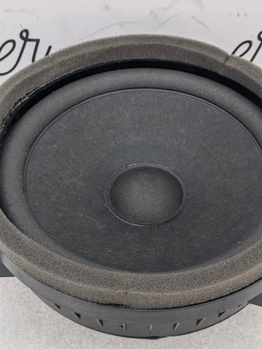 2021 Volvo V60 T6 R-Design Left/Right Front Door Speaker 31456822