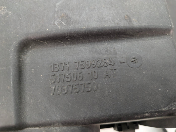 BMW E82 E88 135i E90 E92 E93 335i 335xi N55 Engine Lower Air Intake Filter Housing 7599284