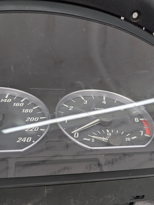 BMW E46 330Ci Coupe/Convertible Grey Face Silver Ring Speedometer Automatic KMH Gasoline Instrument Gauge Cluster 6906875/1036017005
