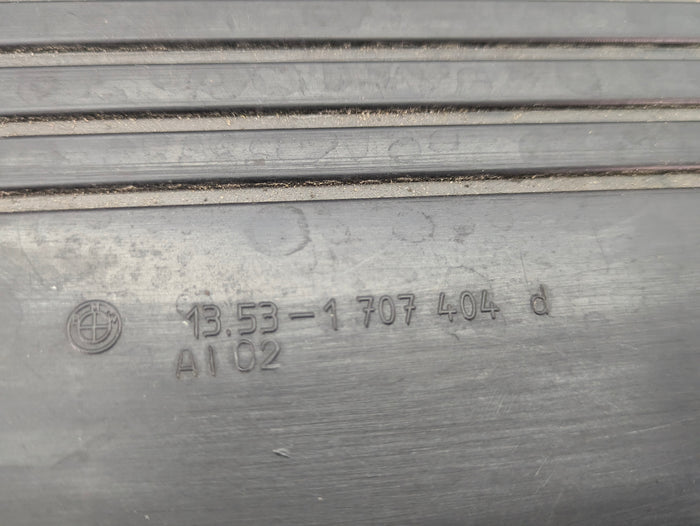 BMW E46 330ci 328ci 325ci 323ci 320i M54 Engine Injector Trim Panel Ignition Cover Shield 1707404