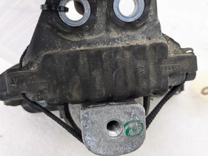 2021 Volvo V60 T6 R-Design Right/Passenger Side Engine Motor Mount 32137494