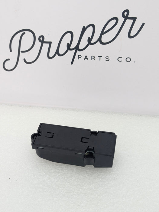BMW E90 E91 E92 E93 335xi 330xi 328xi 325xi 323xi M3 Individual Audio Frequency Crossover Module 7838929