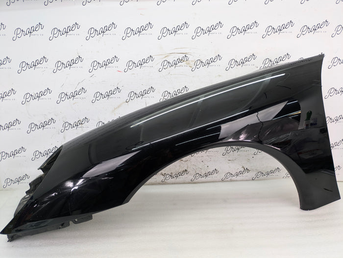 Porsche 996.2 911 Carrera 4 Left/Driver Side Front Fender Schwarz/Black (041) 99650303105GRV